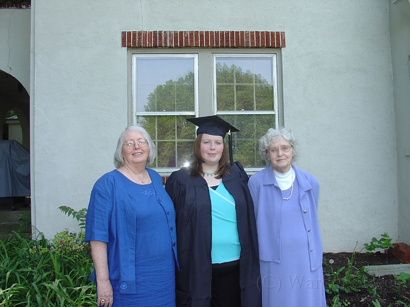 Elizabeths Utk Graduation 008.jpg